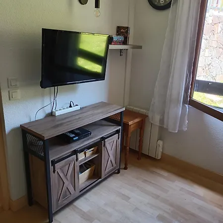 Apartment Guzet Neige 1400 *